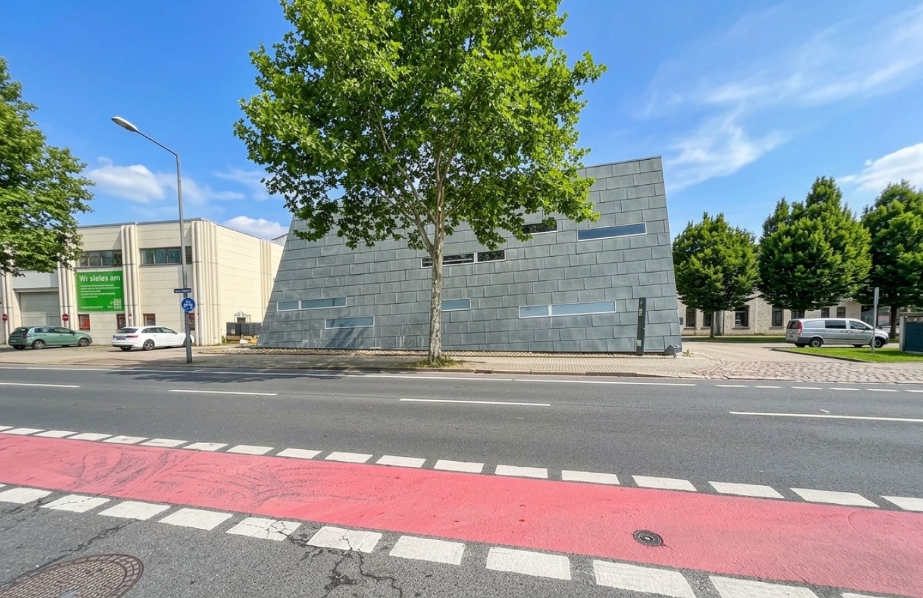 Dresden: Rund 900 m² Hallenfläche langfrsitig vermittelt